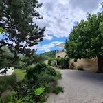 Mas Du Tilleul « Sous La Tonnelle »