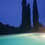 Nyaraló Mas Du Tilleul « Sous La Tonnelle » Courry