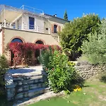 Mas Du Tilleul « Sous La Tonnelle » Nyaraló *