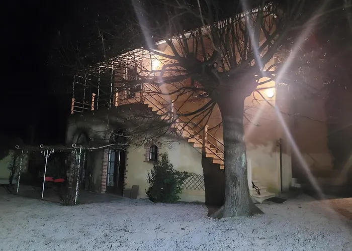 Mas Du Tilleul « Sous La Tonnelle » Дом отдыха Courry